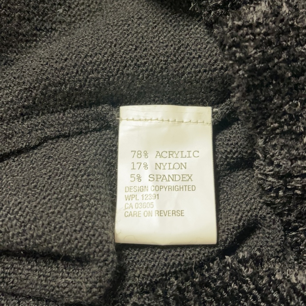 Portraits by Northern Isles Black Beaded Sweater Medium - Picture 10 of 11